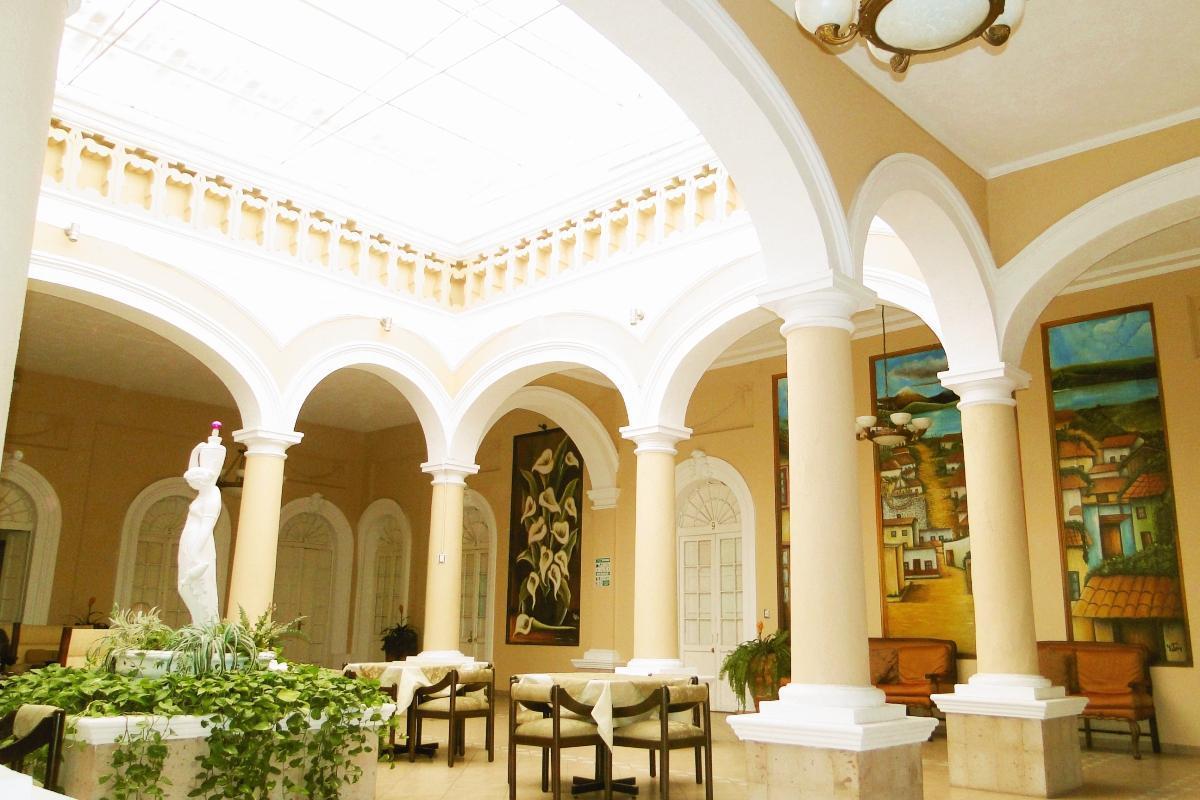 Hotel Posada Regis Guadalajara Esterno foto