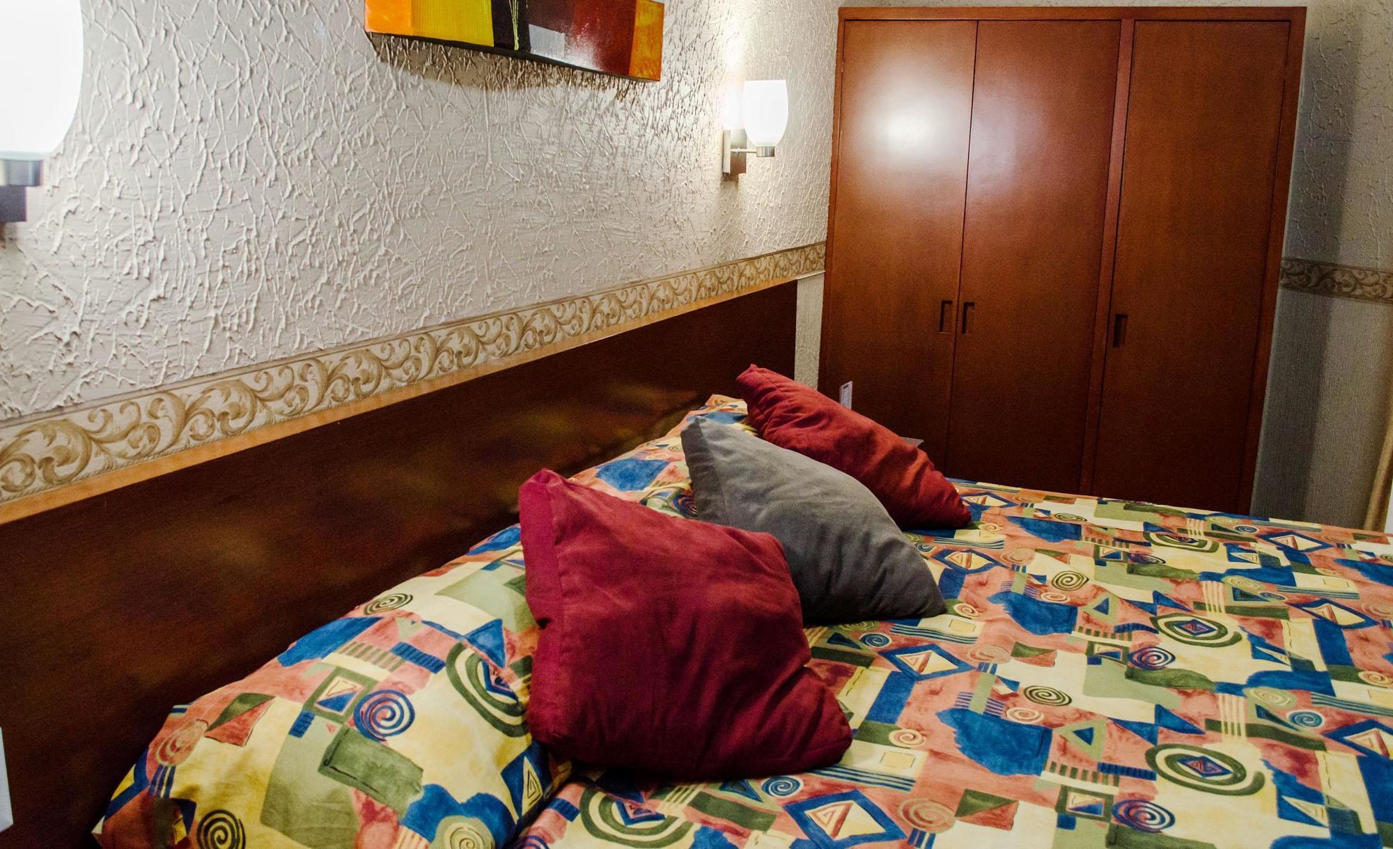 Hotel Posada Regis Guadalajara Esterno foto